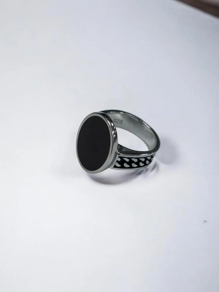 خاتم ملكي فضة عيار 925